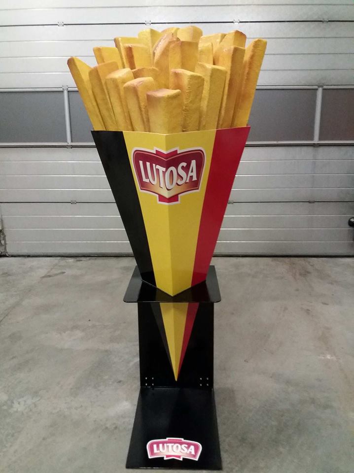 3D fries bags,french fries, frenchfries, belgian fries, chip bag, french fries Lutosa, chip bac lutasa, Lutosa advertising,Lutosa eyecatcher, french fries in polyester, frnch fries in fiberglass, fiberglass french fries, decoration for trade show, advertising props, advertising object, promotional item,advertising campagne,prop, original prop, blowups, blow ups